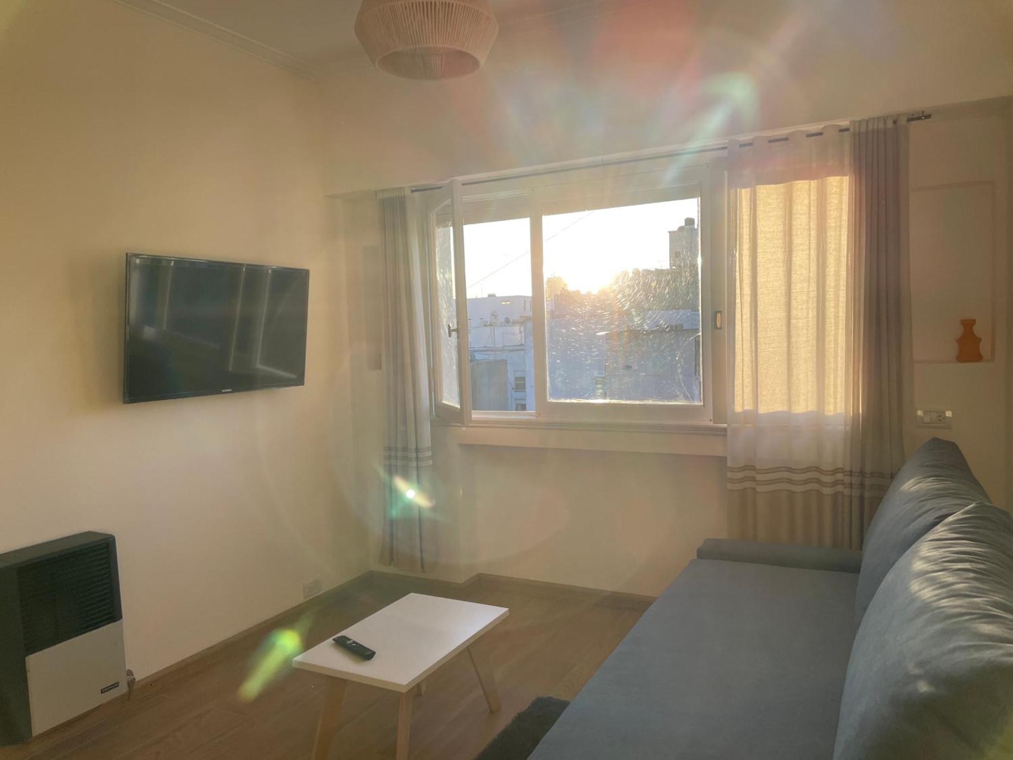Colon La Madrid Impecable A 100 Metros Provincial Y Plaza Colon Cochera Opcional Apartment *