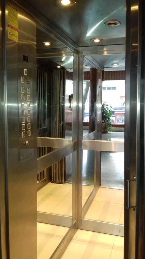 Colon La Madrid Impecable A 100 Metros Provincial Y Plaza Colon Cochera Opcional Apartment *
